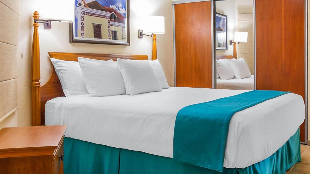 Bluegreen At La Cabana Beach Resort & Casino Palm Beach Bagian luar foto