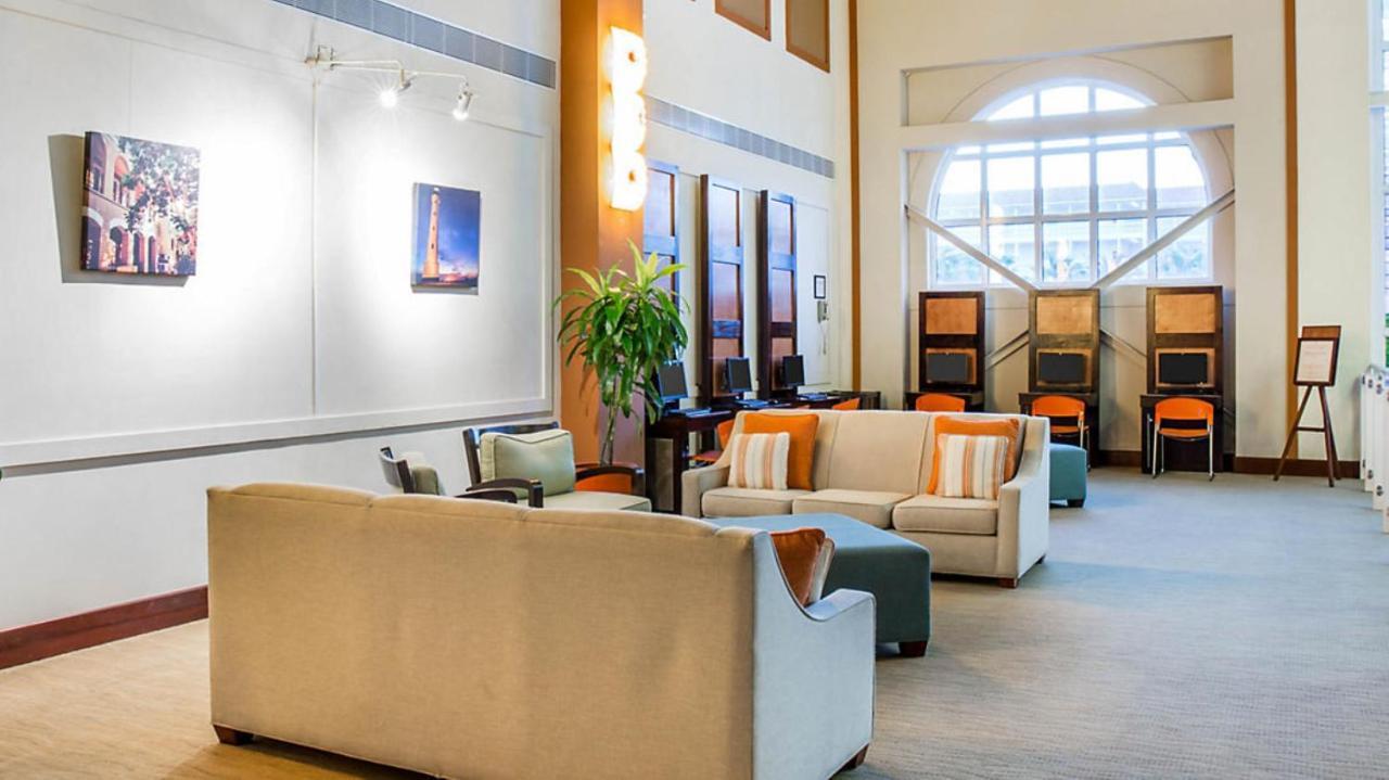 Bluegreen At La Cabana Beach Resort & Casino Palm Beach Bagian luar foto